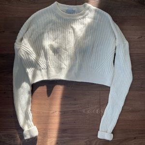 cozy urban outfitters sweater :)